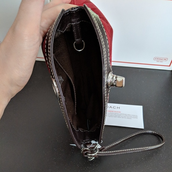 Coach Signature Large Wristlet NWT - Picture 2 of 4